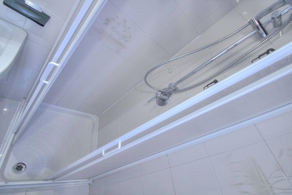 Photo of Bathroom in Dorsoduro