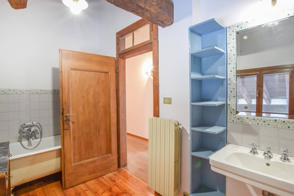 Photo of Bathroom in Cordovado
