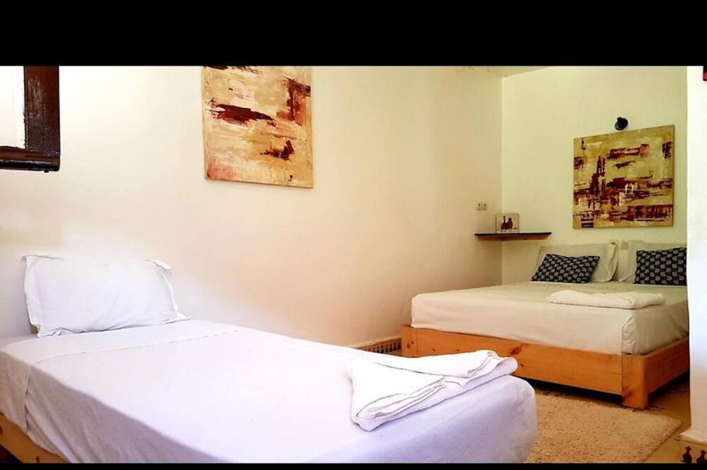 Photo of Bedroom in Bine el Ouidane