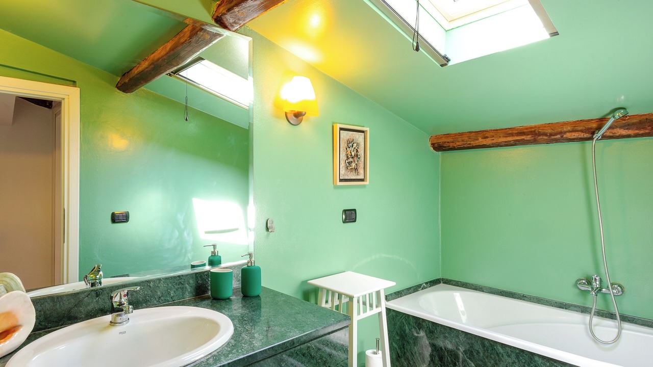 Photo of Bathroom in Livorno
