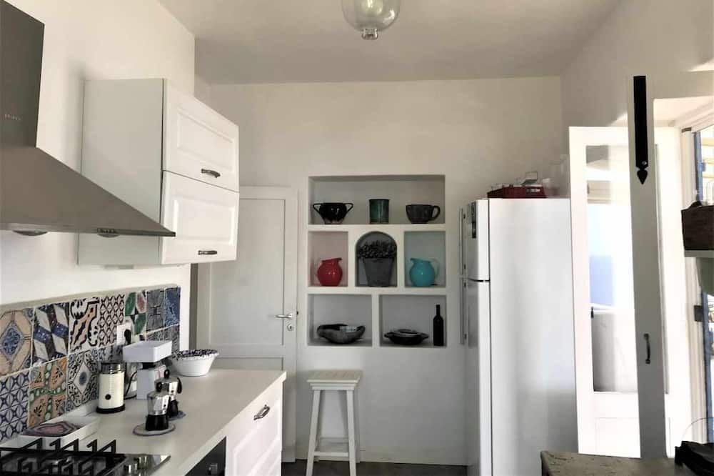 Photo of Kitchen in Lingua