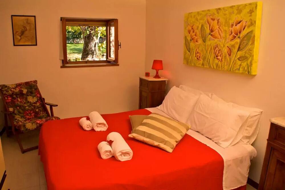 Photo of Bedroom in Serravalle