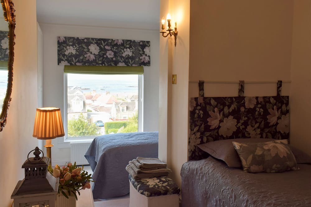 Photo of Bedroom in Seamill