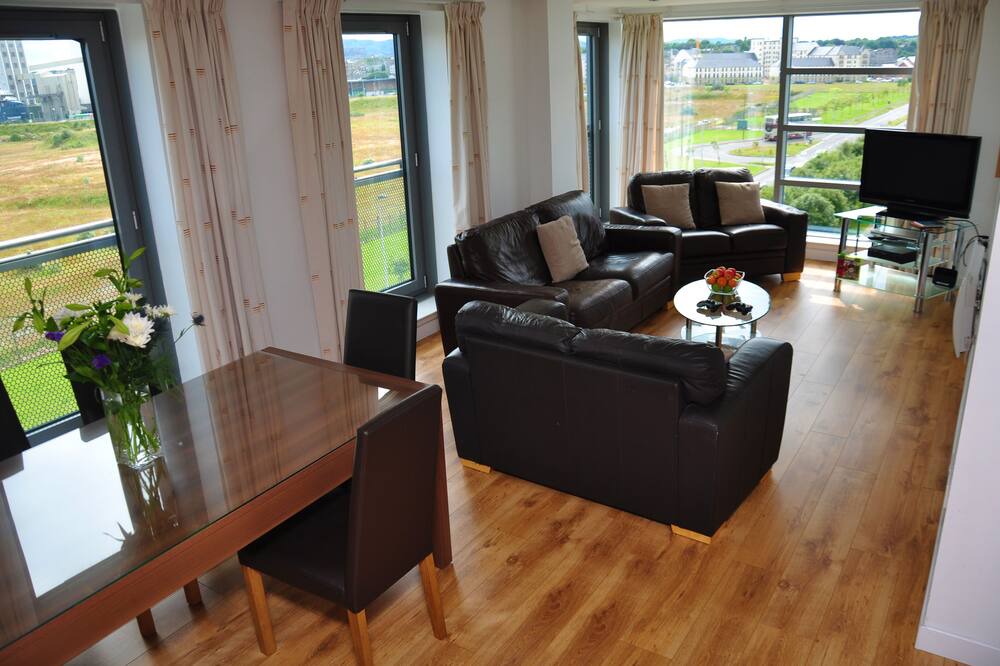 Photo of Livingroom in Newhaven