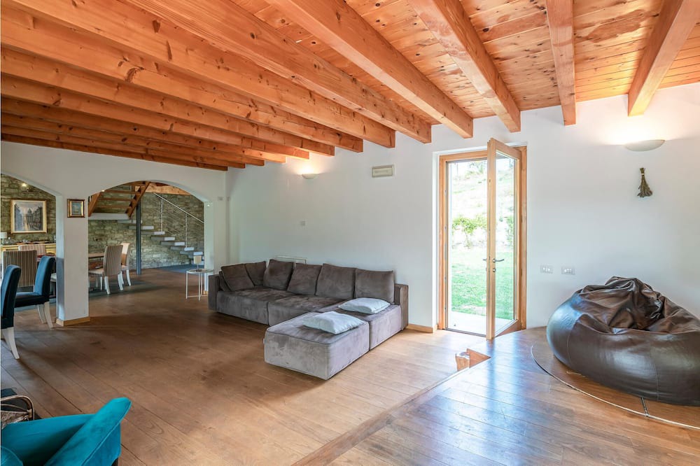 Photo of Bedroom in Castelletto d'Erro
