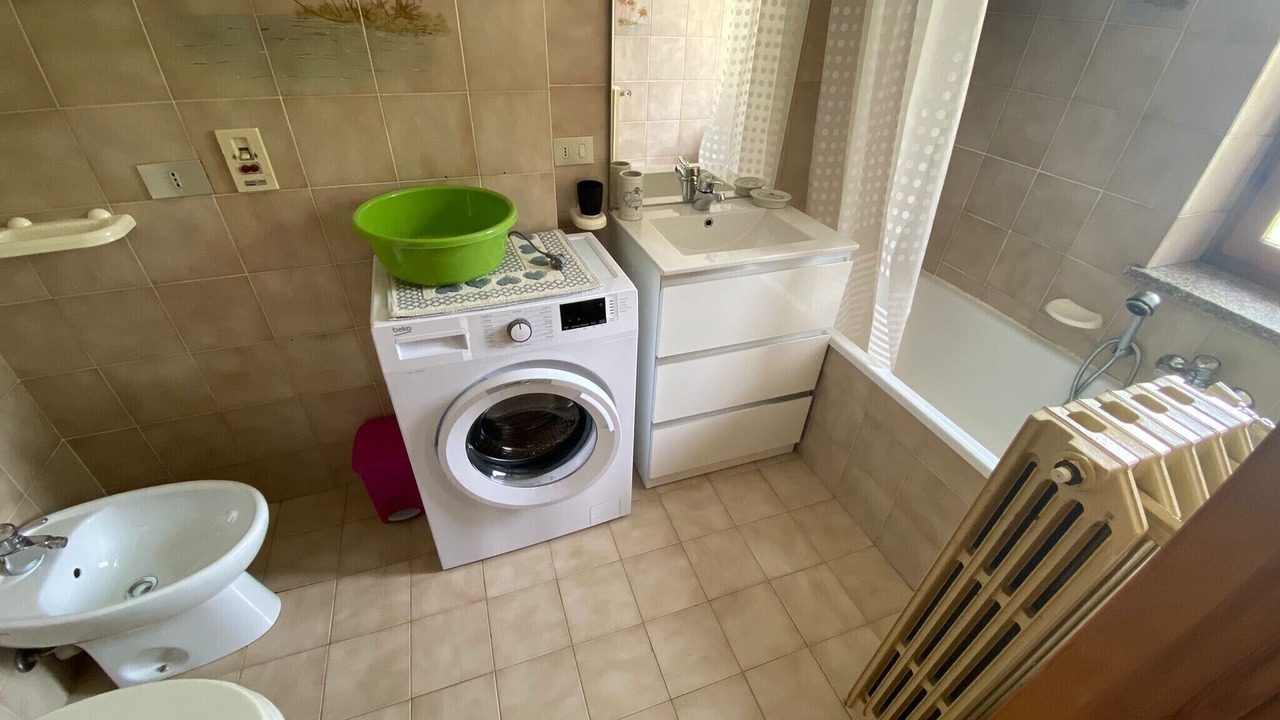 Photo of Bathroom in Antagnod