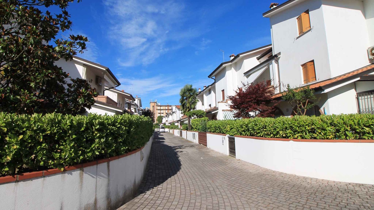 Photo of Buildings in Eraclea Mare