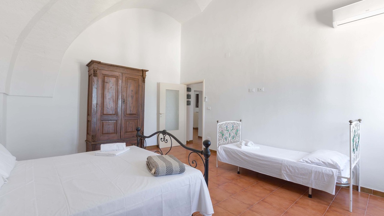 Photo of Bedroom in Erchie
