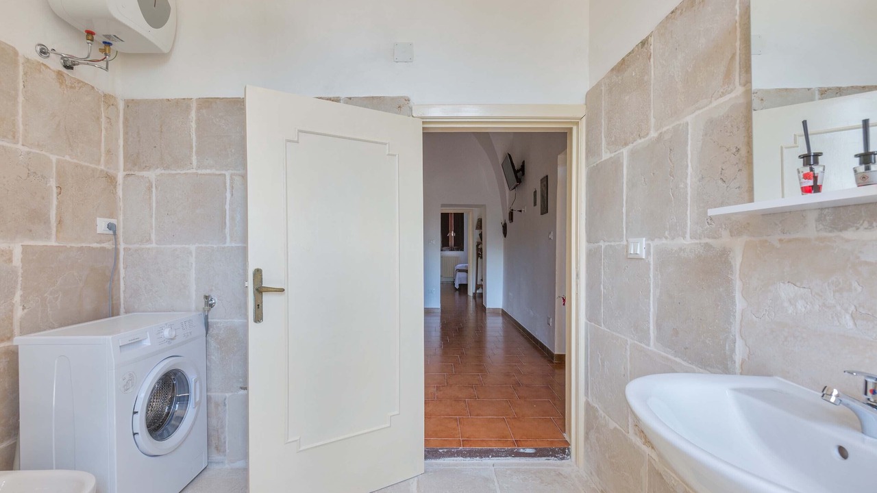 Photo of Bathroom in Erchie