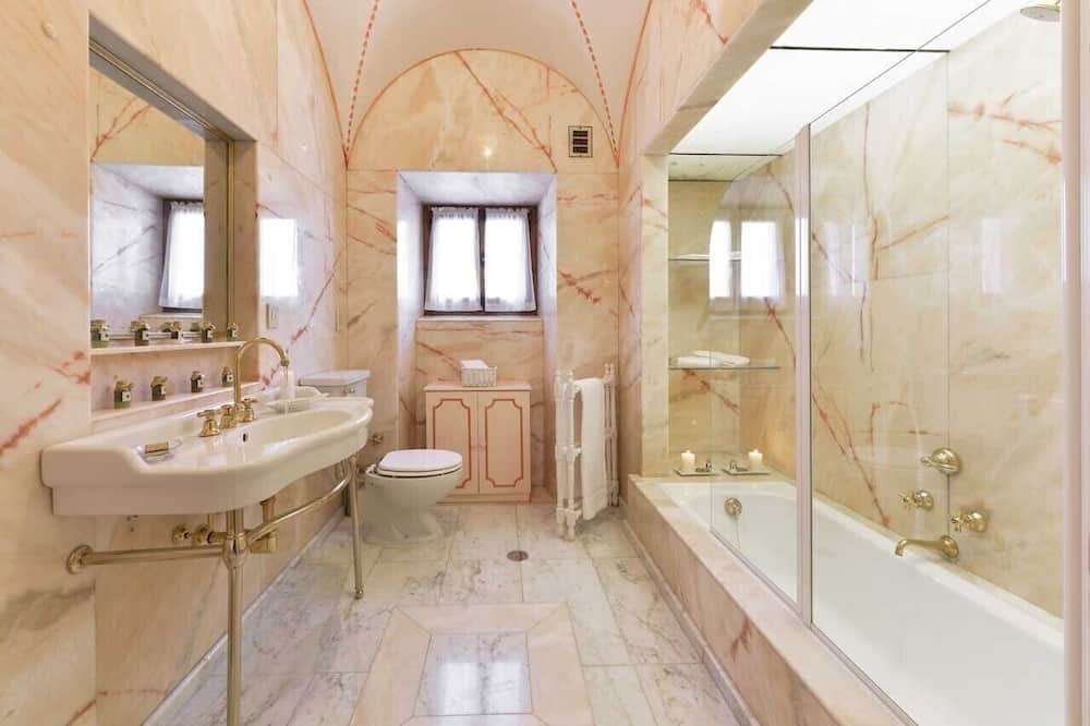 Photo of Bathroom in Settignano
