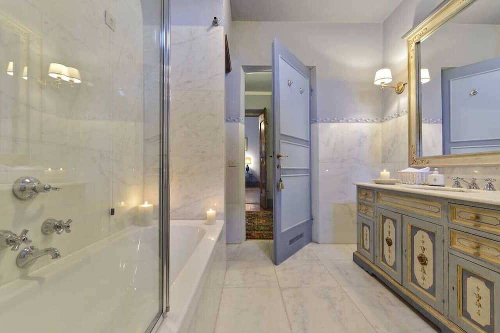 Photo of Bathroom in Settignano