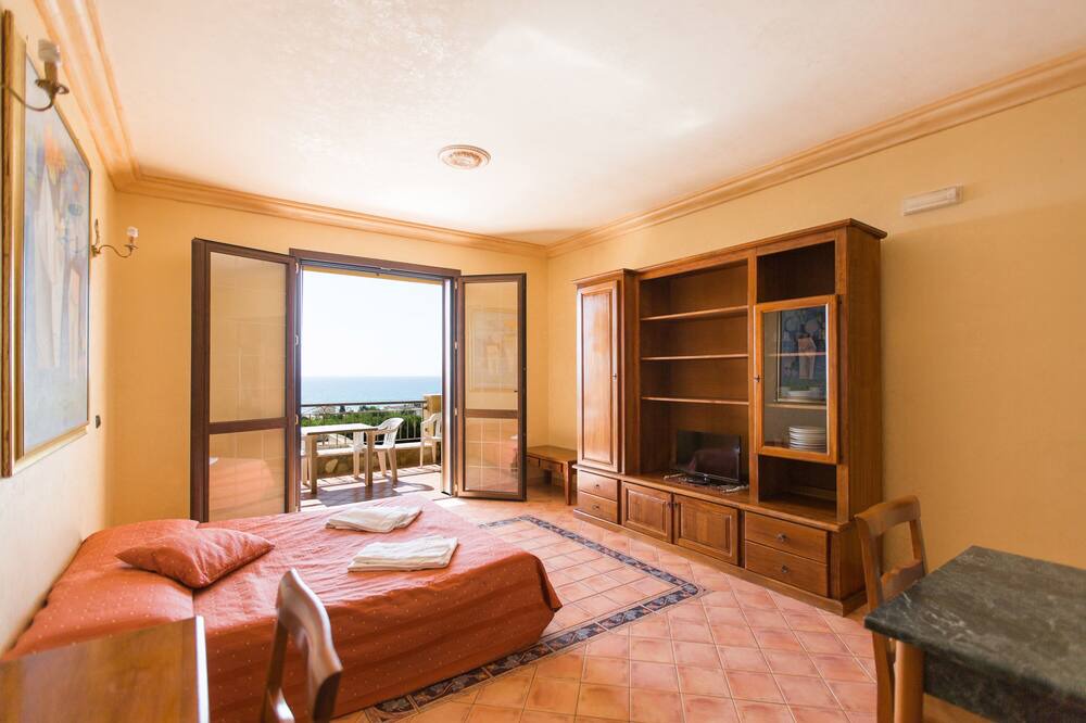 Photo of Bedroom in Triscina