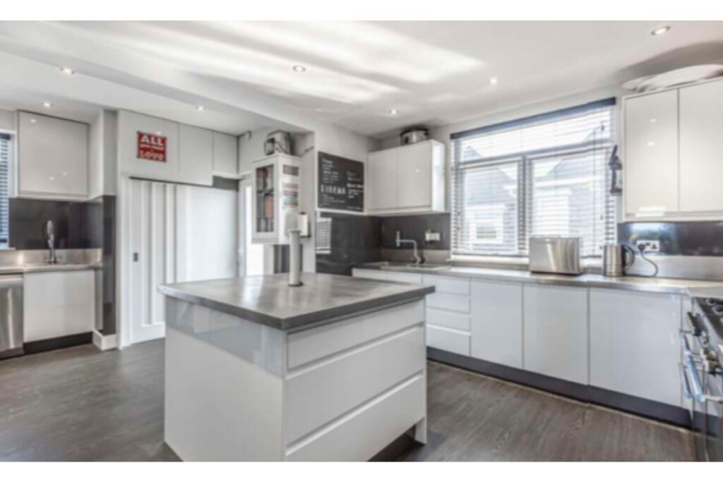 Photo of Kitchen in Sennen