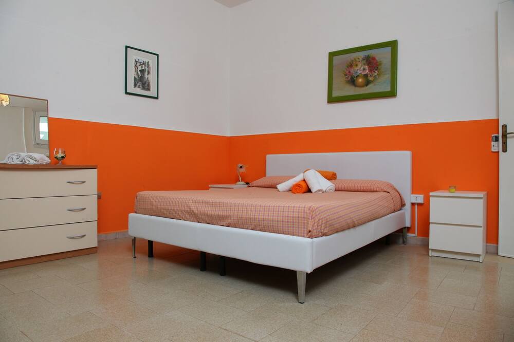 Photo of Bedroom in Torre Lapillo