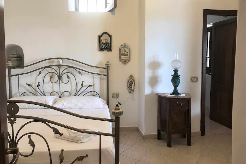Photo of Bedroom in Malfa