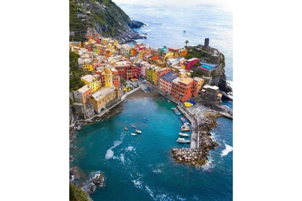 Photo of Outdoor in Pitelli