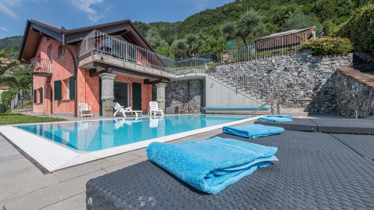 Photo of Outdoor in Colonno