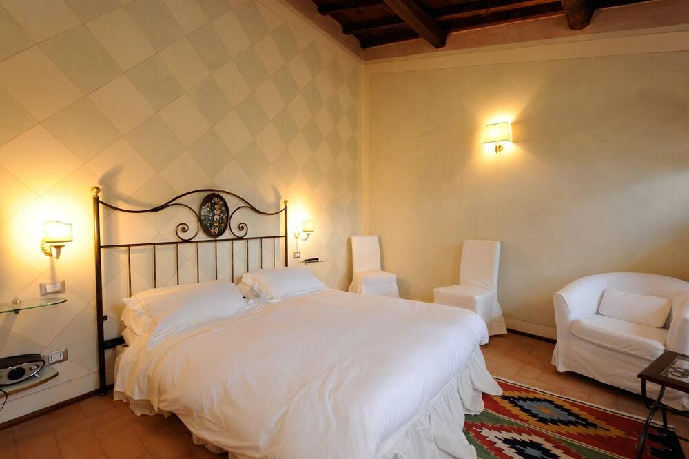 Photo of Bedroom in Scheggino
