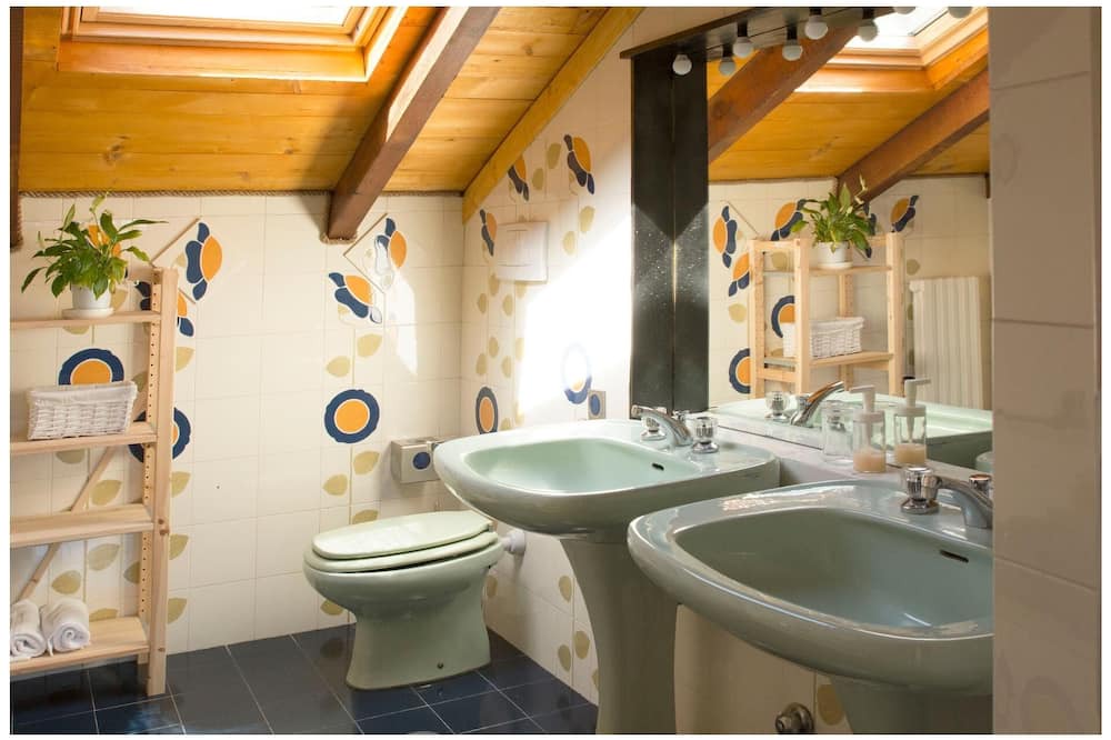 Photo of Bathroom in Trinita