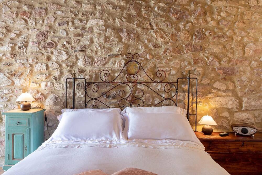 Photo of Bedroom in Scheggino
