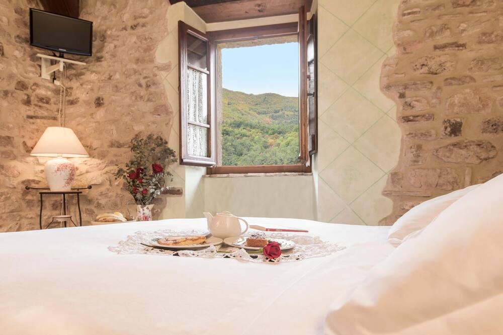Photo of Bedroom in Scheggino