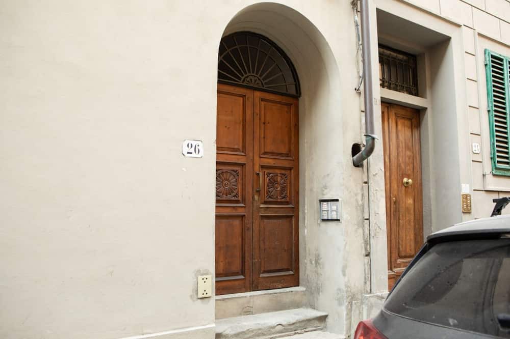 Photo of Outdoor in Santa Croce