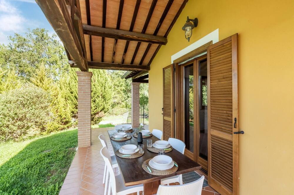 Photo of Patio Balcony in Giove