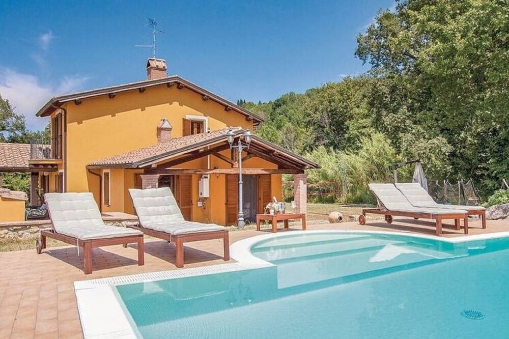 Photo of Outdoor in Giove