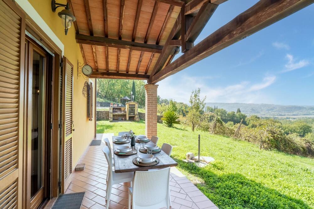 Photo of Patio Balcony in Giove