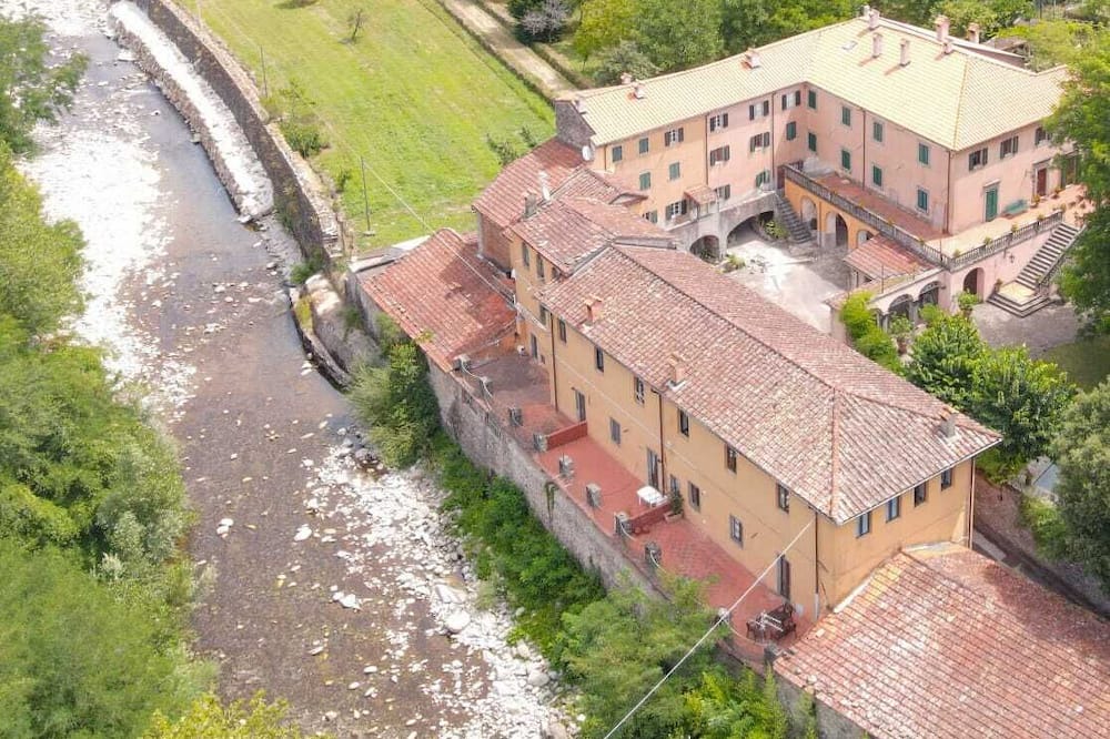 Photo of Outdoor in Pontremoli