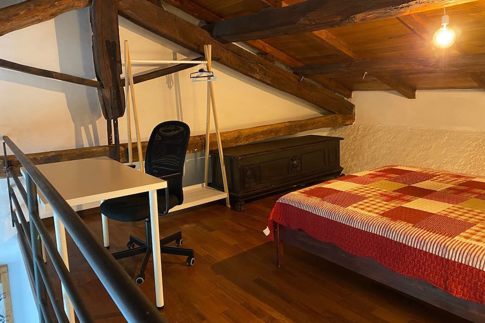 Photo of Bedroom in Pontremoli