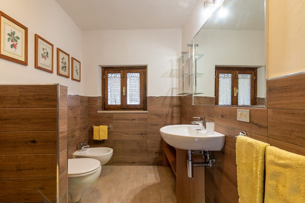 Photo of Bathroom in Chiusi della Verna