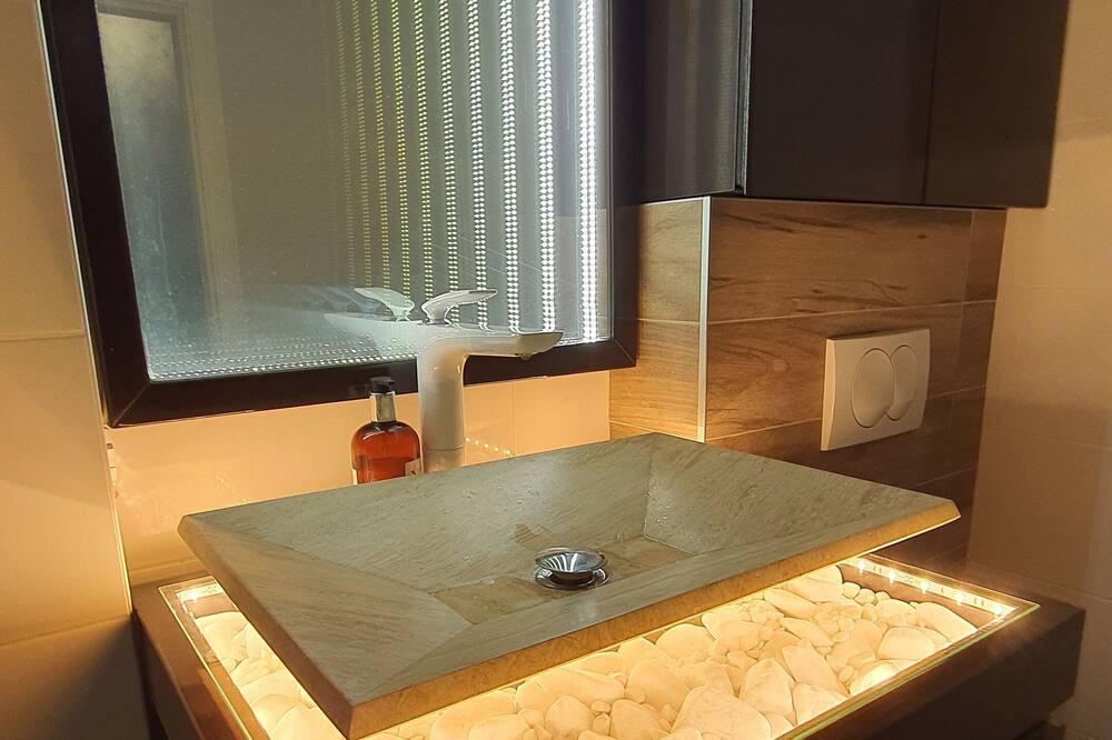 Photo of Bathroom in Vukov Spomenik