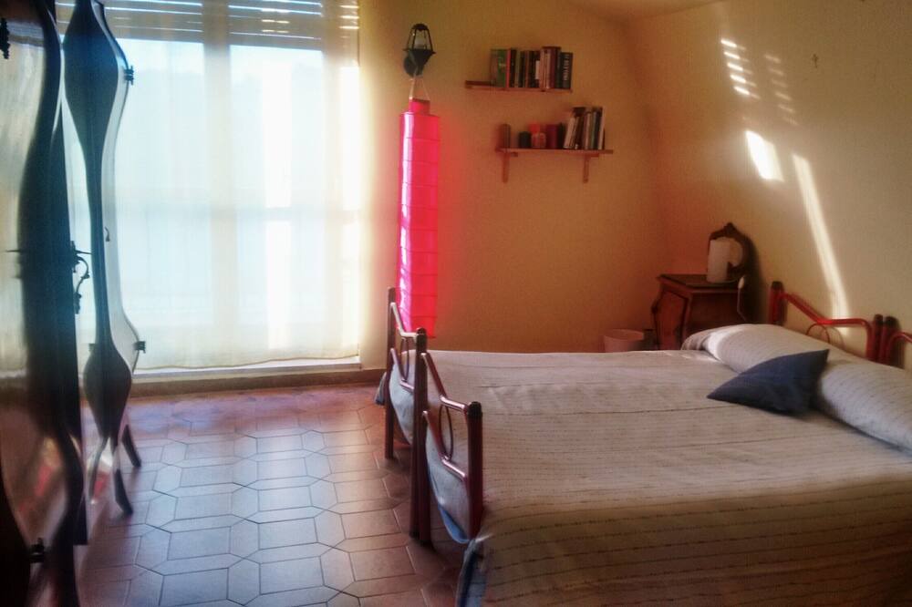 Photo of Bedroom in Pianezza