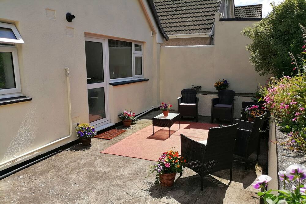 Photo of Patio Balcony in Boscundle