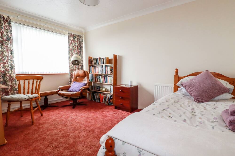 Photo of Bedroom in Boscundle