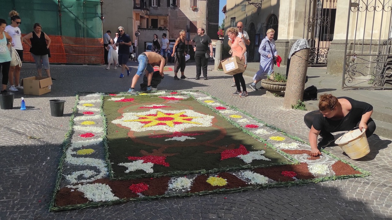 Photo of Others in Sutri