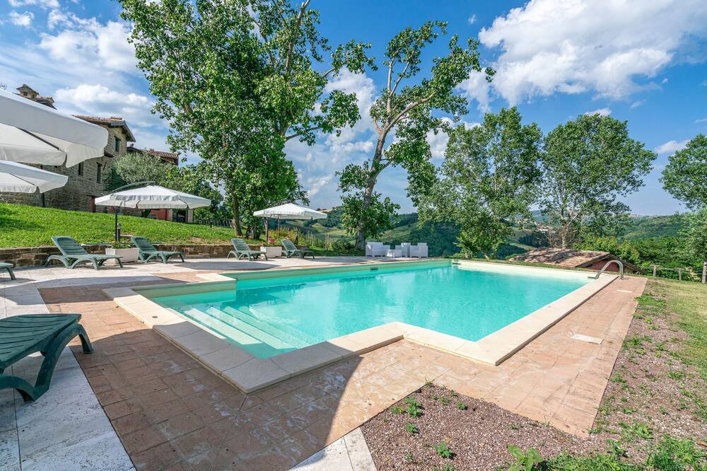 Photo of Outdoor in Camerino