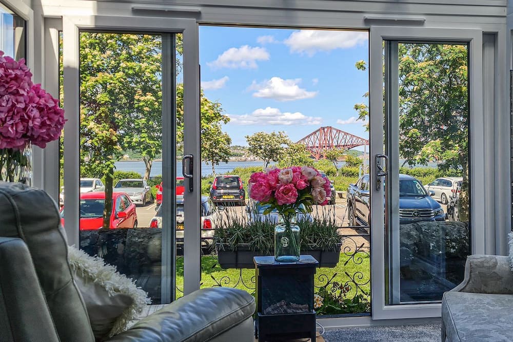 Photo of Others in South Queensferry