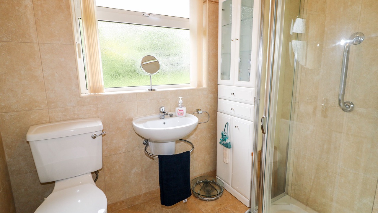 Photo of Bathroom in Warrenpoint