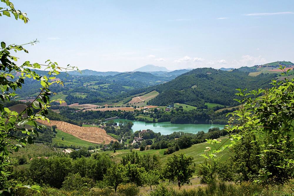 Photo of Others in Amandola