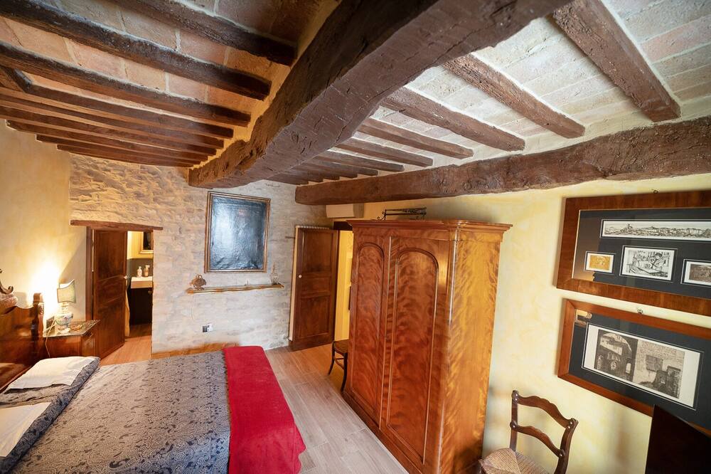 Photo of Bedroom in Sassoferrato