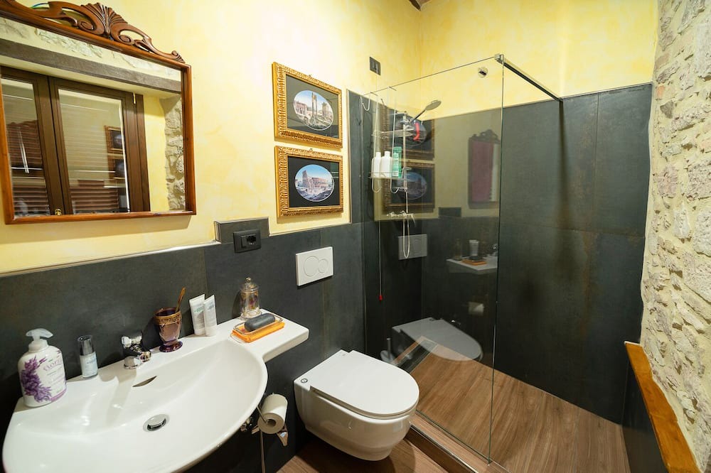 Photo of Bathroom in Sassoferrato