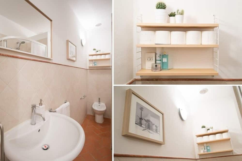 Photo of Bathroom in Santa Maria Novella