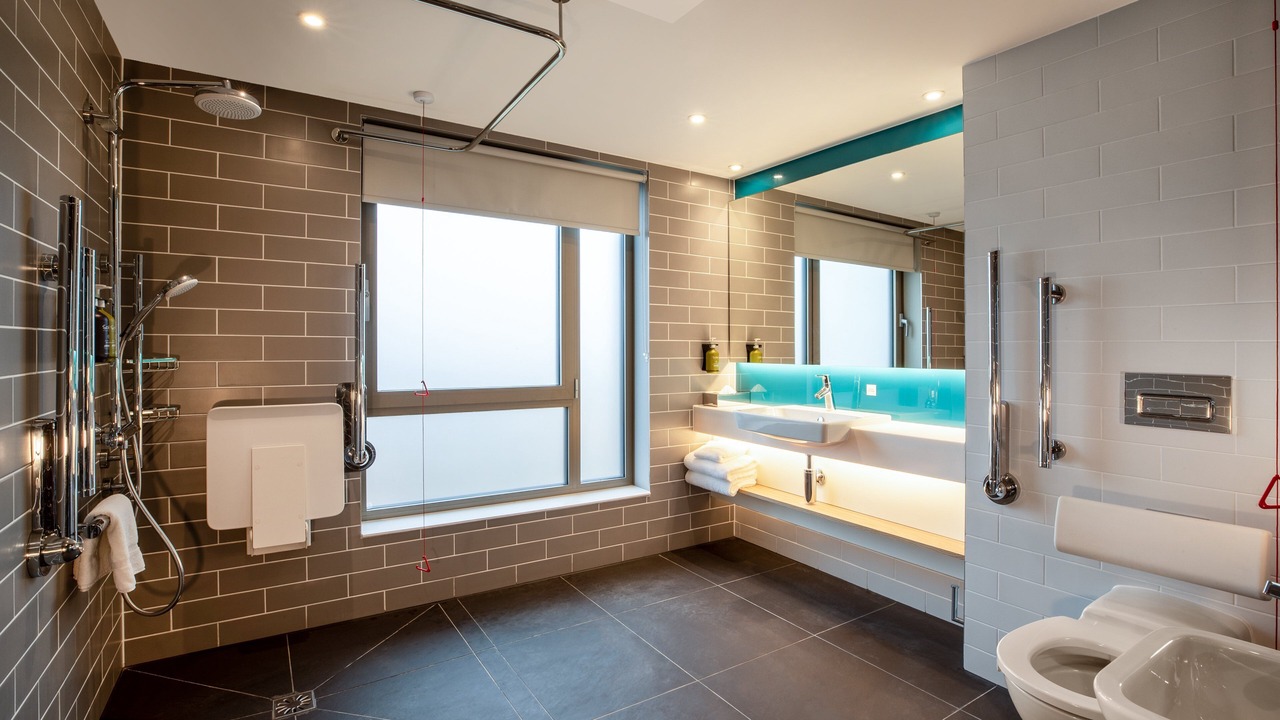 Photo of Bathroom in Cambourne