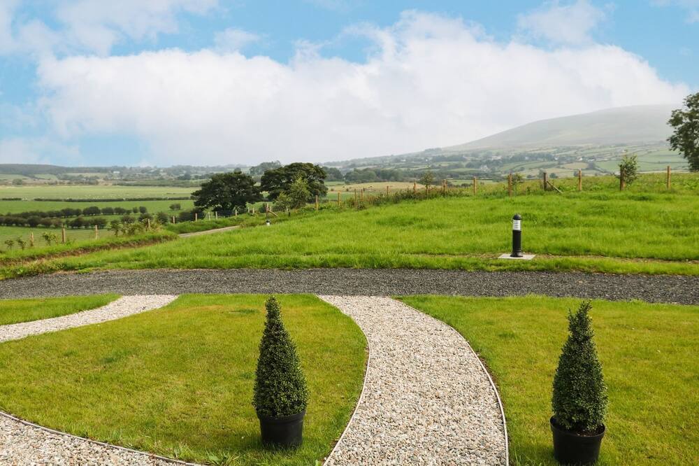 Photo of Others in Armoy