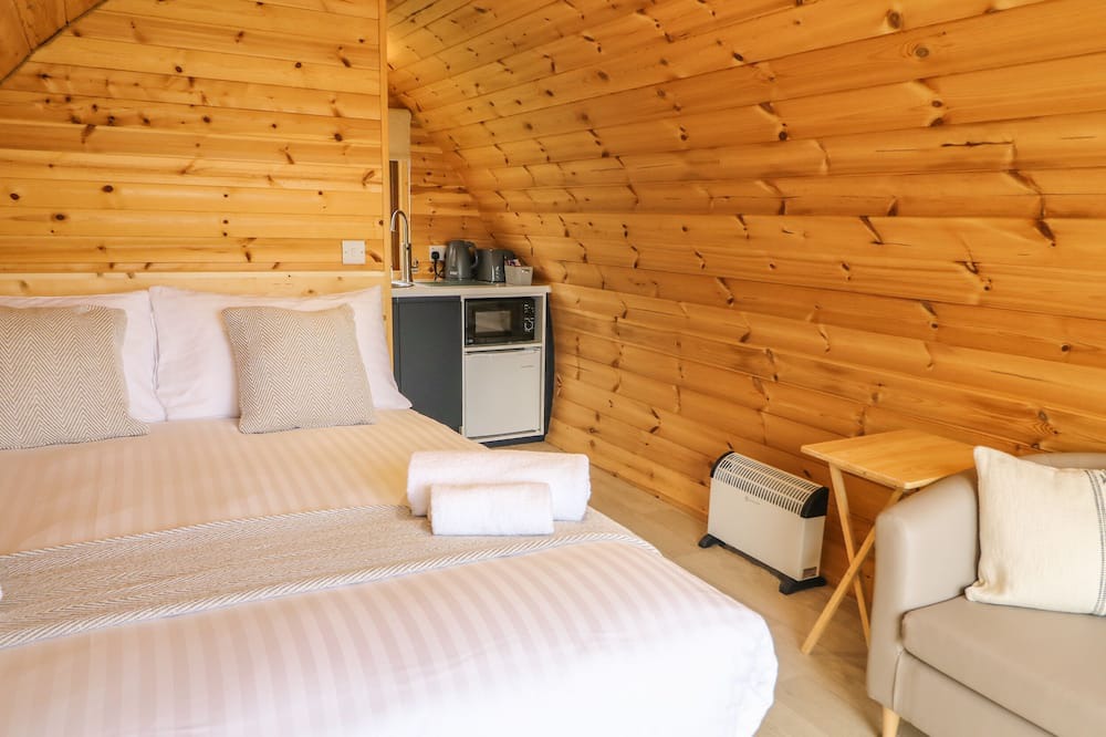 Photo of Bedroom in Armoy