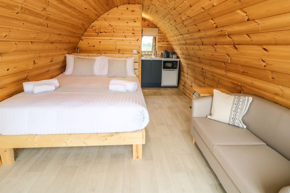 Photo of Bedroom in Armoy
