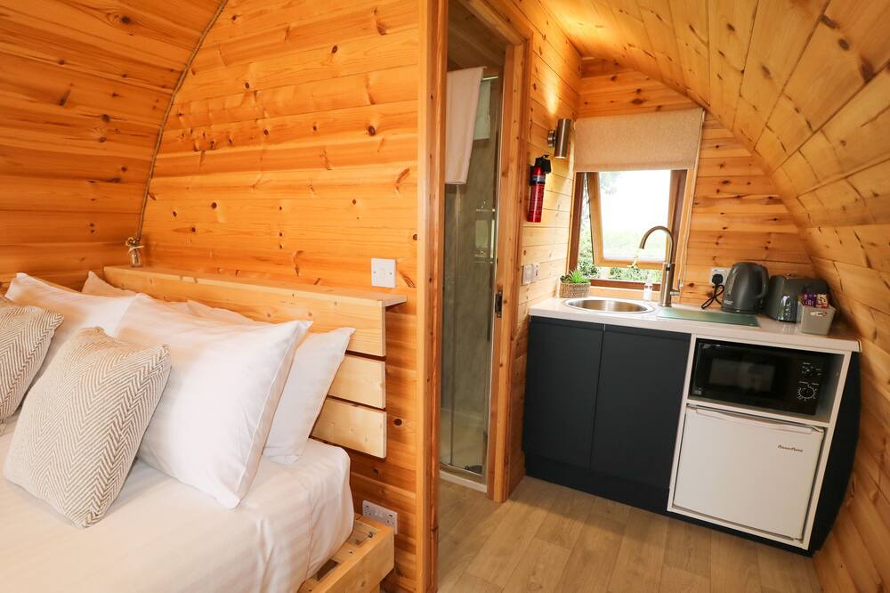 Photo of Bedroom in Armoy