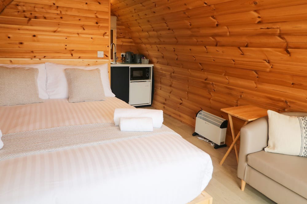 Photo of Bedroom in Armoy